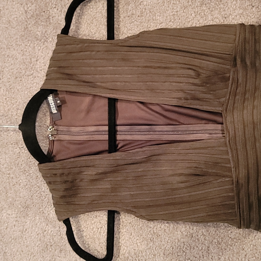Dress - Picture 4 of 4